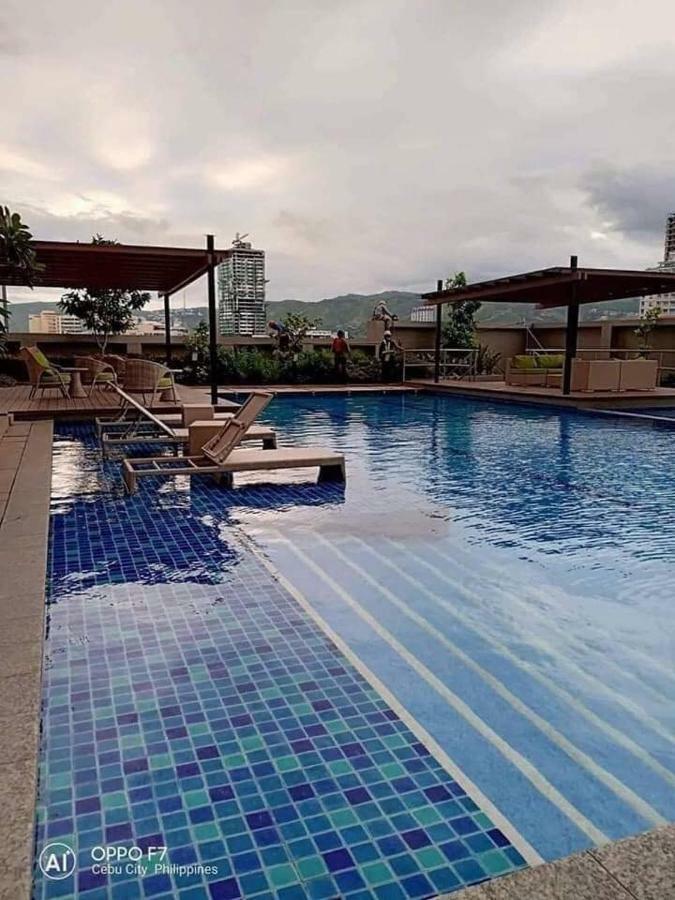 Horizon 101 A8 5Mins Walk Robinson Mall And Bar Cebu Екстериор снимка